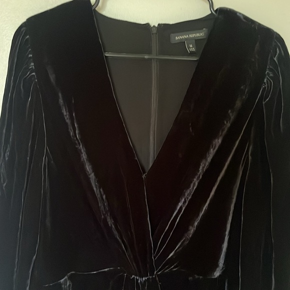 Banana Republic dress - Picture 3 of 9